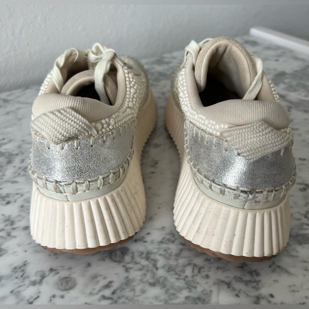 Dolce Vita Cream Platform Sneakers - Picture 6 of 7